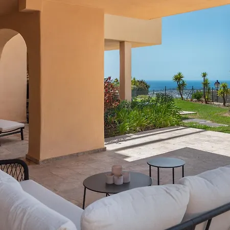 Serene 3-bedroom With Sea And Sunset Views Apartment Estepona